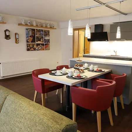 Appartement Zum Alten Cafe Neustadt