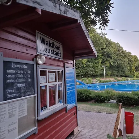 Zum Alten Cafe Appartement *