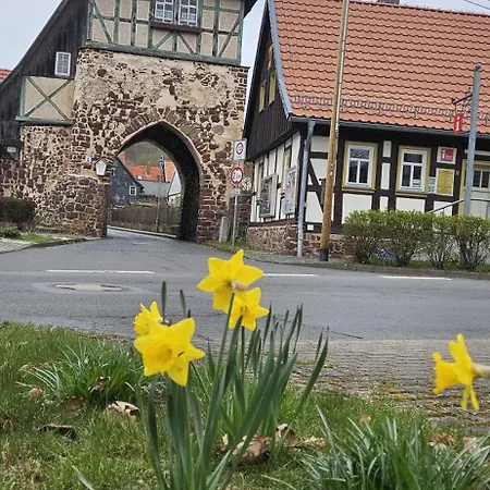 Zum Alten Cafe 아파트