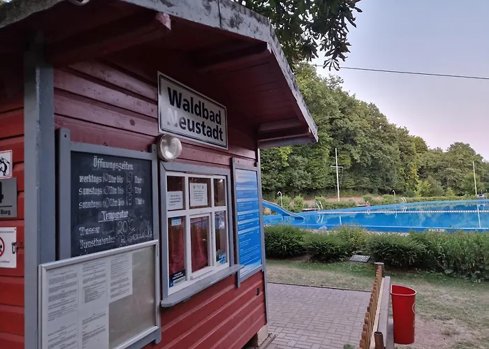 Zum Alten Cafe Appartement *