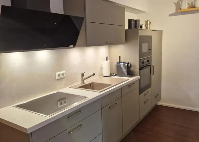 Zum Alten Cafe Appartement *