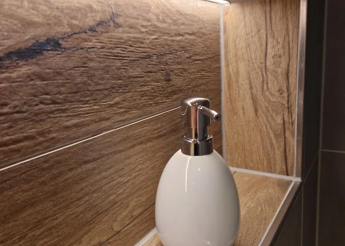 Zum Alten Cafe Appartement *